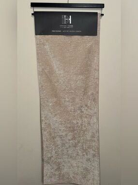 Dream Home Velvet-Look Table Runner in Taupe